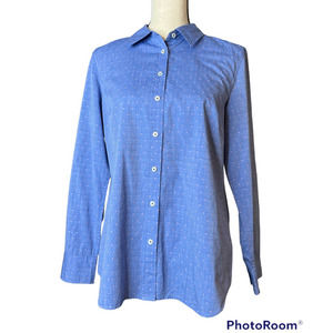 Talbots Women's Button Up Shirt in Blue with Tiny Pink Diamonds Size Medium